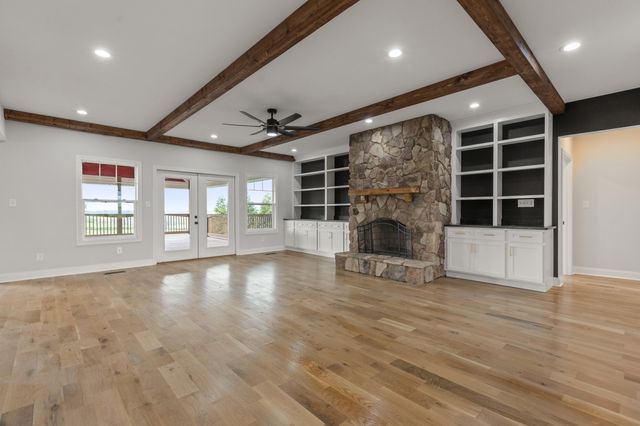 5121 Jacks Creek Pike, Lexington, KY 40515