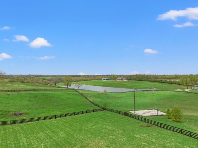 5121 Jacks Creek Pike, Lexington, KY 40515