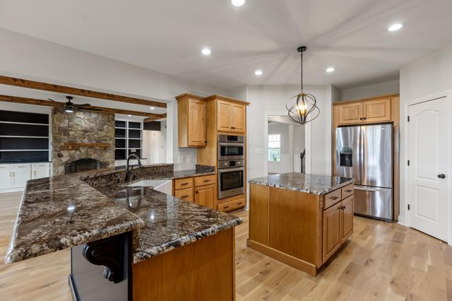 5121 Jacks Creek Pike, Lexington, KY 40515