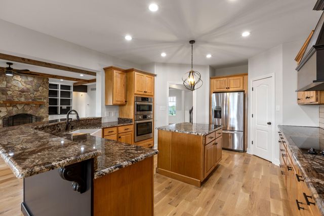 5121 Jacks Creek Pike, Lexington, KY 40515