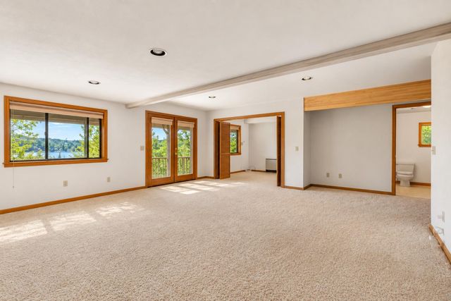 13868 Hemlock Dr, Penn Valley, CA 95946
