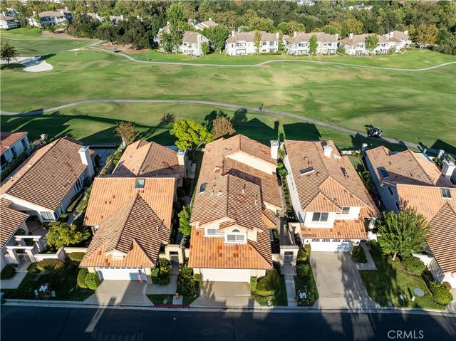 58 Via Candelaria, Trabuco Canyon, CA 92679