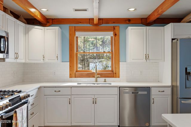 317 Kemper Road, Hampstead, NC 28443