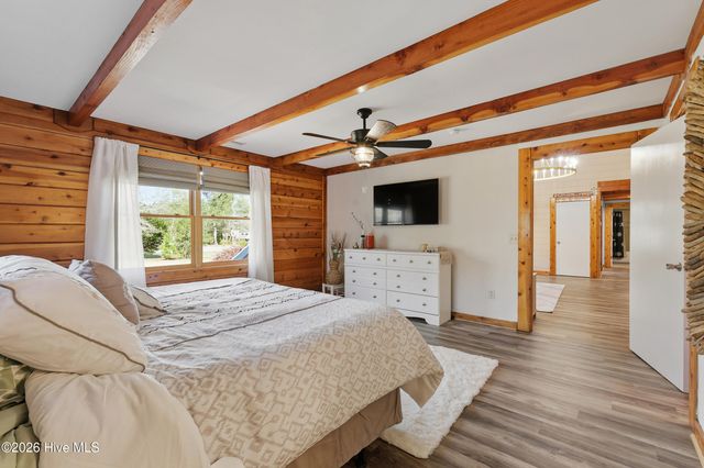 317 Kemper Road, Hampstead, NC 28443