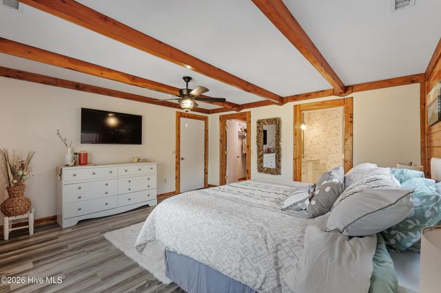 317 Kemper Road, Hampstead, NC 28443