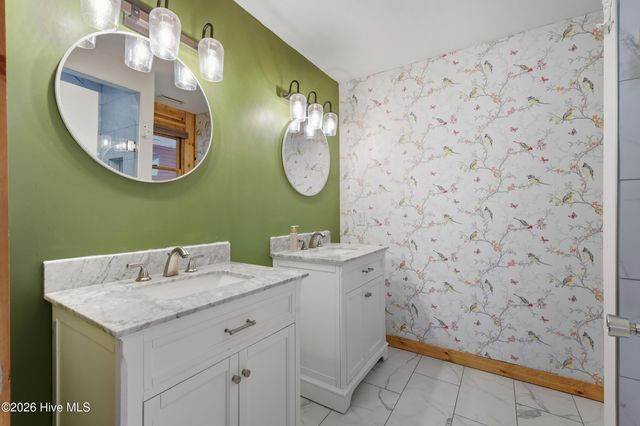 317 Kemper Road, Hampstead, NC 28443