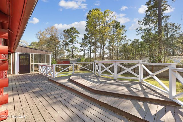 317 Kemper Road, Hampstead, NC 28443