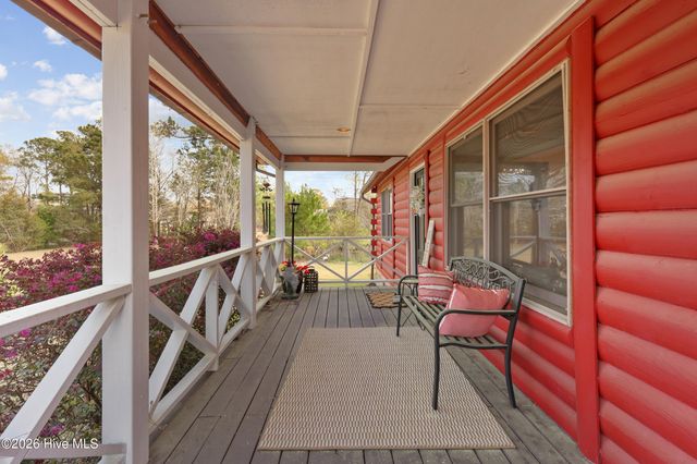 317 Kemper Road, Hampstead, NC 28443