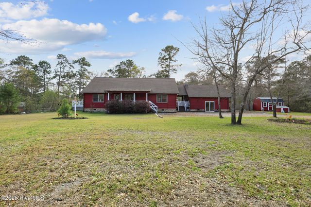 317 Kemper Road, Hampstead, NC 28443