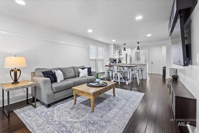 1513 N 12th Street, Boise, ID 83702