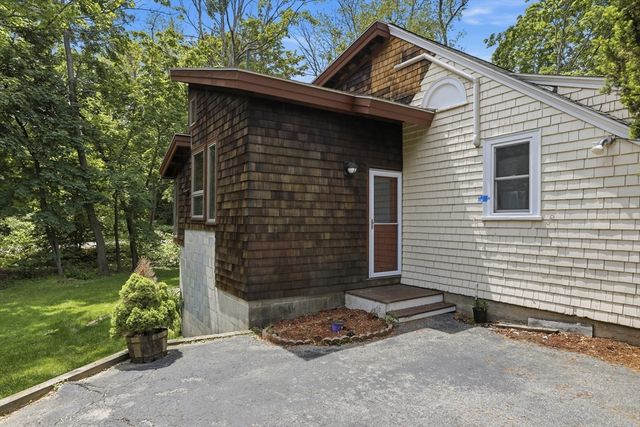 6 Forest St. R, Lexington, MA 02421