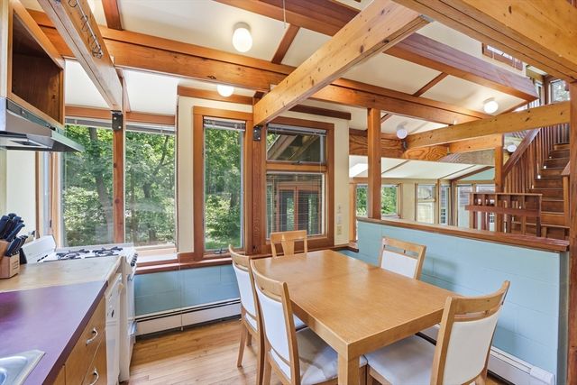 6 Forest St. R, Lexington, MA 02421