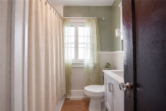 210 E Garfield Ave, New Castle, PA 16105