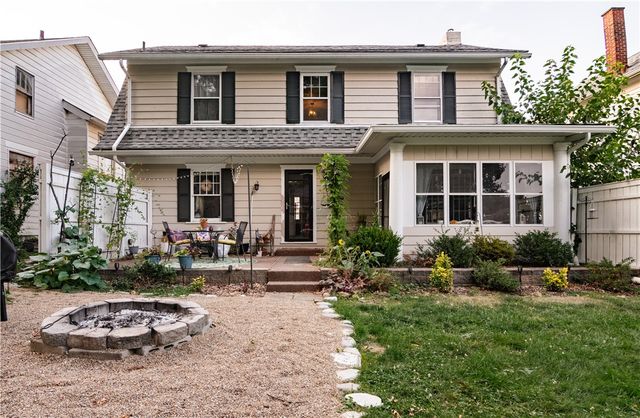 210 E Garfield Ave, New Castle, PA 16105