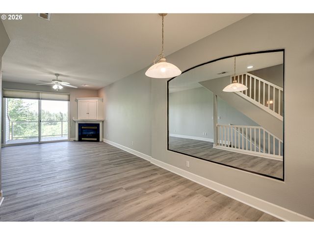 8722 Ne 17TH St, Vancouver, WA 98664
