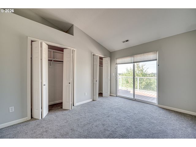 8722 Ne 17TH St, Vancouver, WA 98664