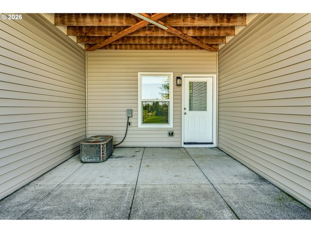 8722 Ne 17TH St, Vancouver, WA 98664