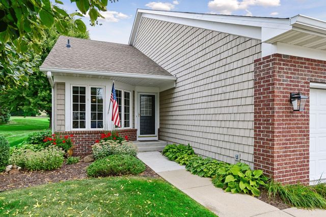 8972 Deer Run Drive, Victoria, MN 55386