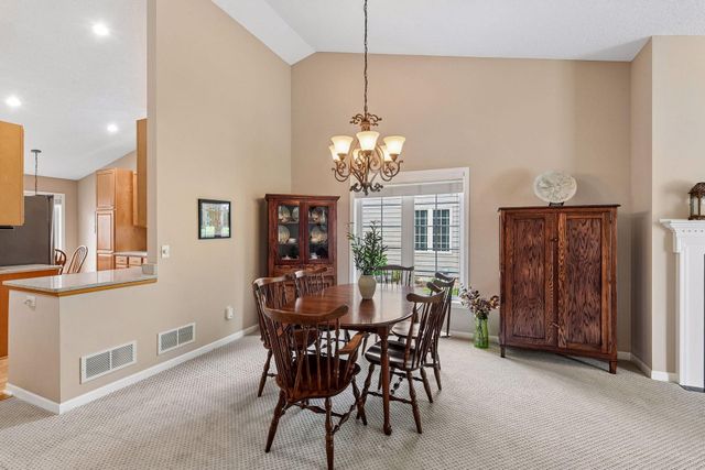 8972 Deer Run Drive, Victoria, MN 55386