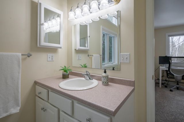 27 Alpine Circle, Laconia, NH 03246