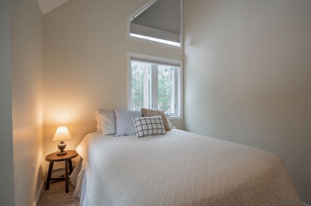 27 Alpine Circle, Laconia, NH 03246