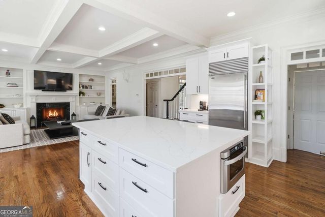 1124 Moores Mill Road NW, Atlanta, GA 30327