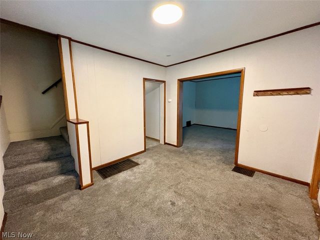 391 E Voris Street, Akron, OH 44311