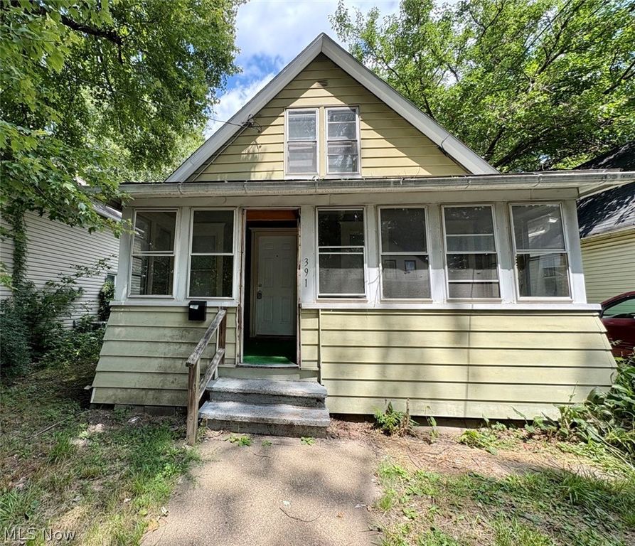 391 E Voris Street, Akron, OH 44311