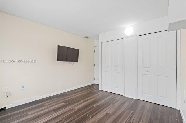 13990 SW 160th Ter, Miami, FL 33177