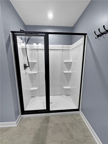 208 Mary Ln, Robinson Twp, PA 15108