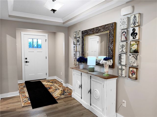 208 Mary Ln, Robinson Twp, PA 15108