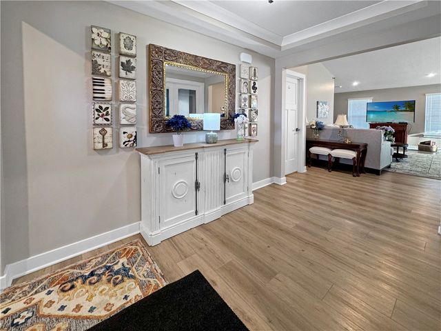 208 Mary Ln, Robinson Twp, PA 15108