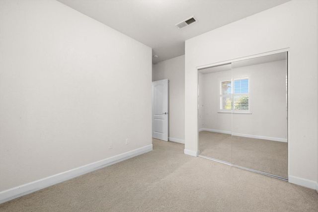 348 Lone Spur Dr, Folsom, CA 95630