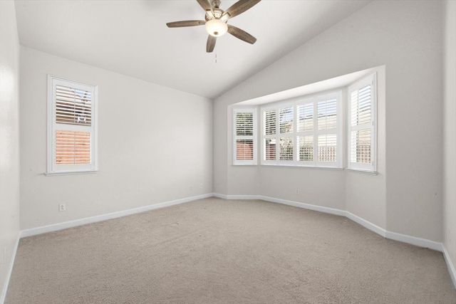 348 Lone Spur Dr, Folsom, CA 95630