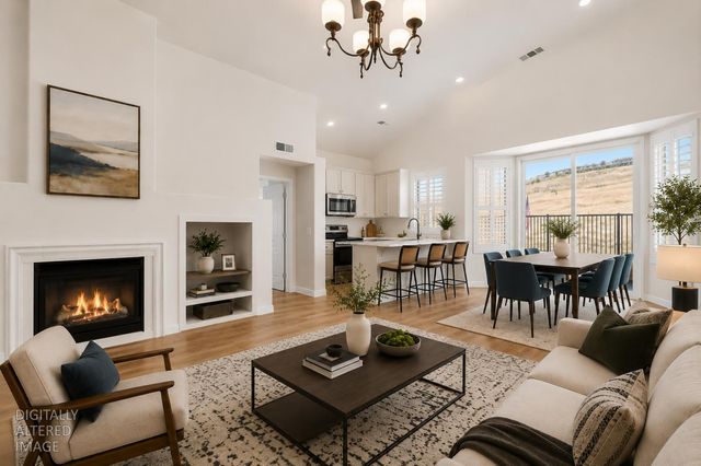 348 Lone Spur Dr, Folsom, CA 95630