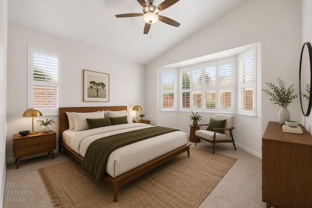 348 Lone Spur Dr, Folsom, CA 95630