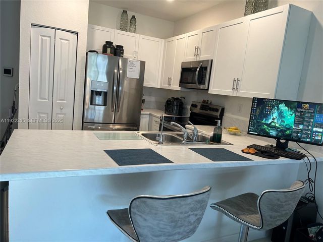 1200 SE 26th Ter, Homestead, FL 33035