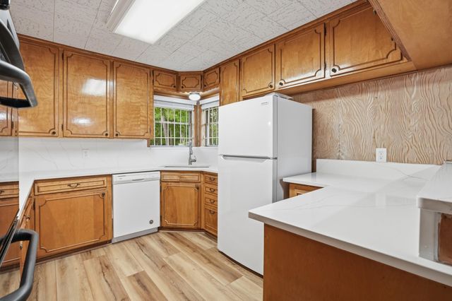 10240 Post Oak Drive, Conroe, TX 77385