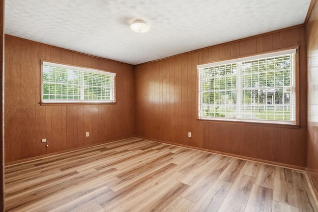 10240 Post Oak Drive, Conroe, TX 77385