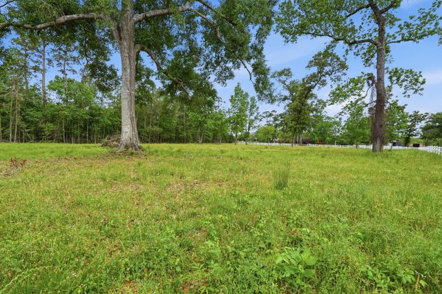 10240 Post Oak Drive, Conroe, TX 77385