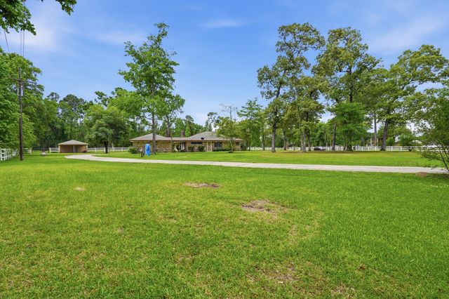 10240 Post Oak Drive, Conroe, TX 77385