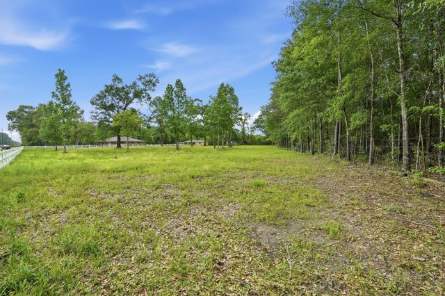 10240 Post Oak Drive, Conroe, TX 77385