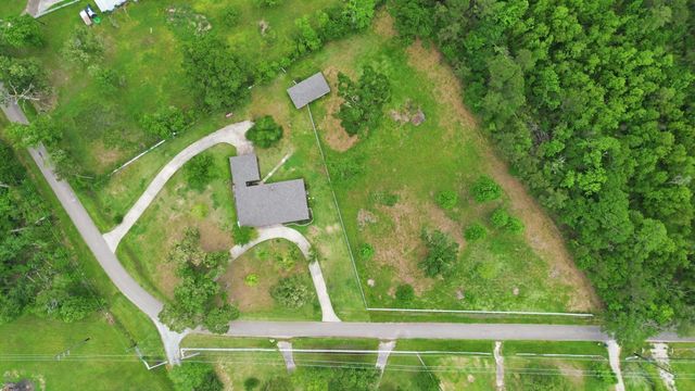 10240 Post Oak Drive, Conroe, TX 77385