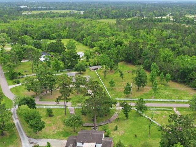 10240 Post Oak Drive, Conroe, TX 77385