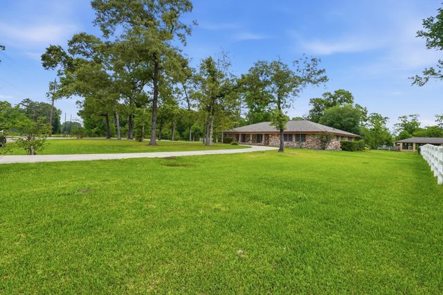 10240 Post Oak Drive, Conroe, TX 77385