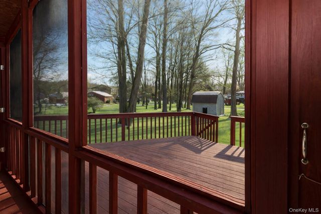 22 Palisades Court, Pomona, NY 10970