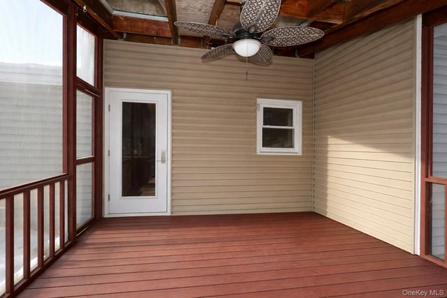 22 Palisades Court, Pomona, NY 10970