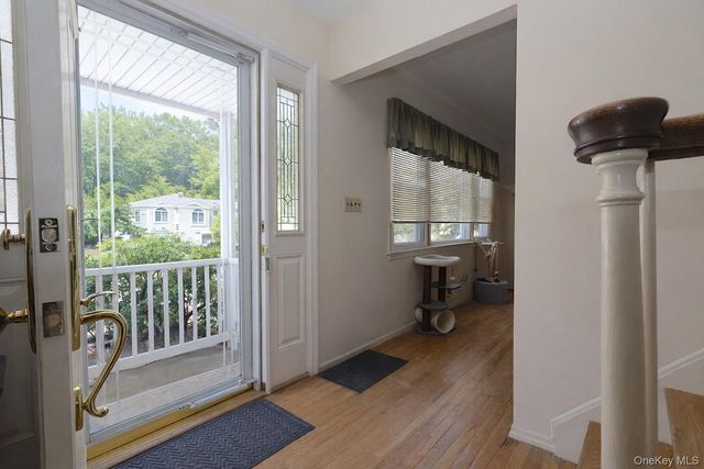 22 Palisades Court, Pomona, NY 10970