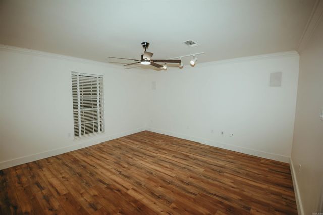 14 Trafalgar Road, Conway, AR 72034