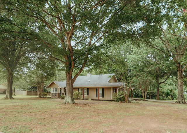 14 Trafalgar Road, Conway, AR 72034
